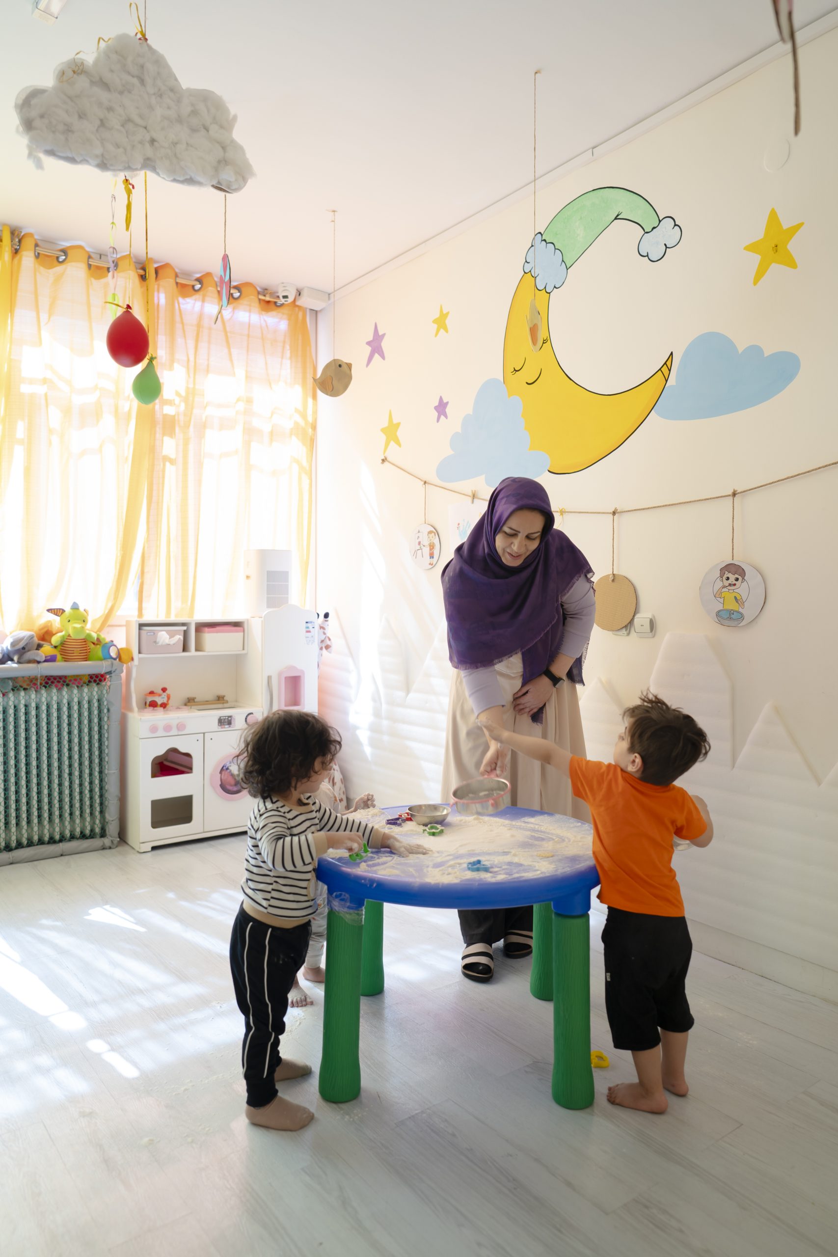 مهدکودک درجه یک میردامادتهران در مهدبوک